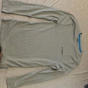 New: Columbia Long-sleeve shirt